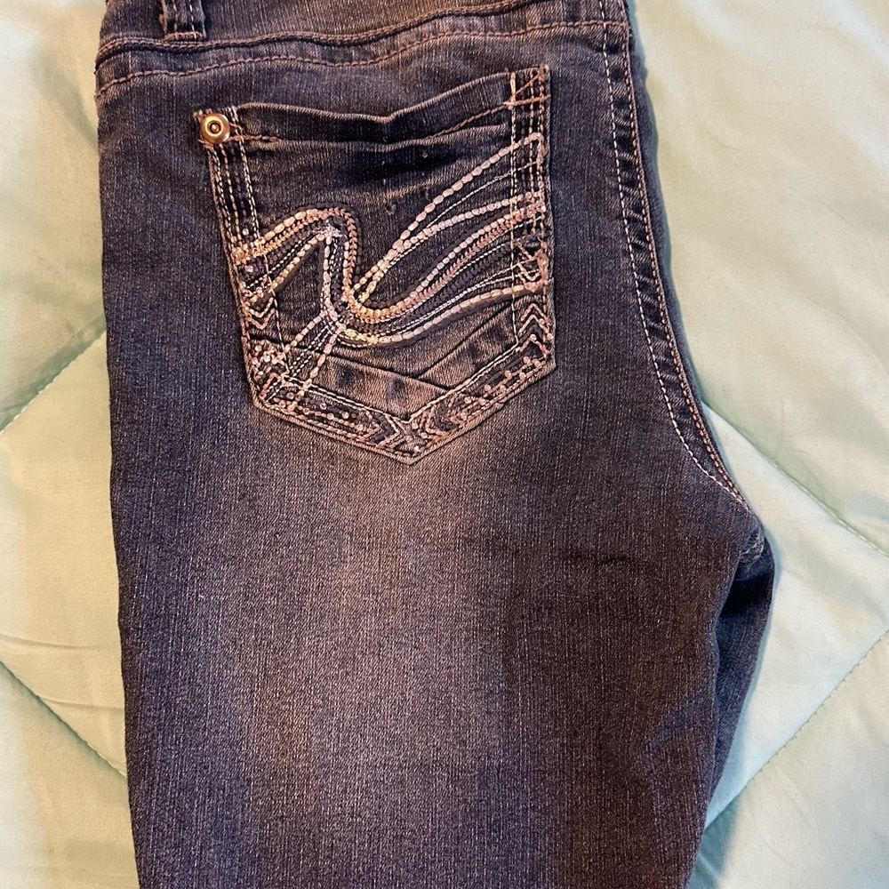 No Boundaries skinny jeans